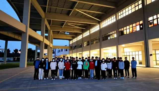 包车服务选型关注点：标准研学团适用情况对比
